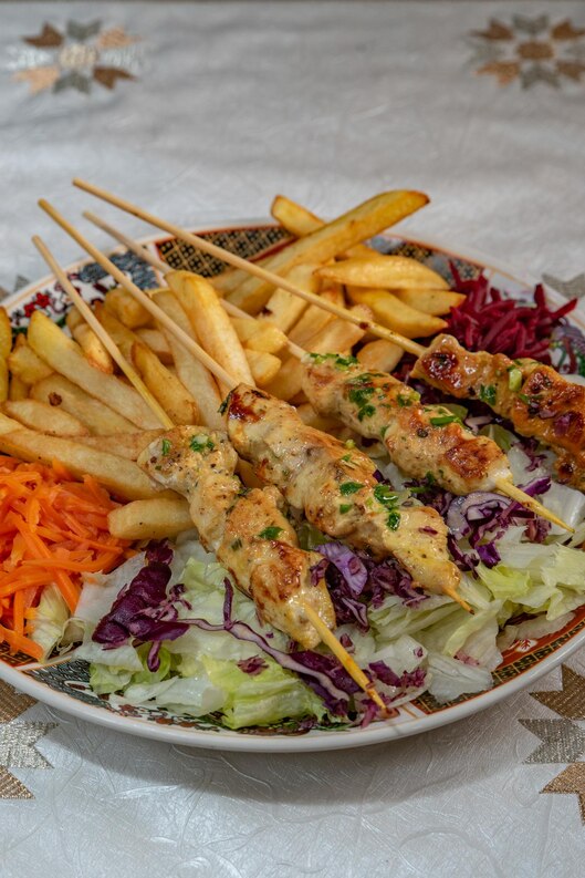 chicken-skewers-with-fresh-vegetables-french-fries-medium